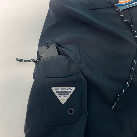 Columbia men's Performance Fishing Shorts. 30x9. w/ bottle opener - Picture 5 of 7